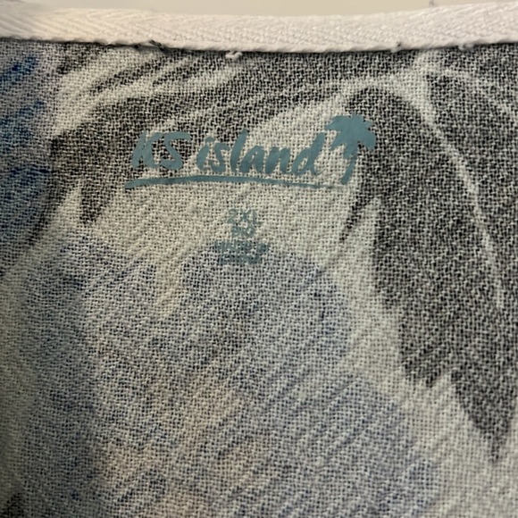 KS Island swim coverup poncho w/hood and pocket blu/wht Hawaiian floral 2X plus - Picture 13 of 16